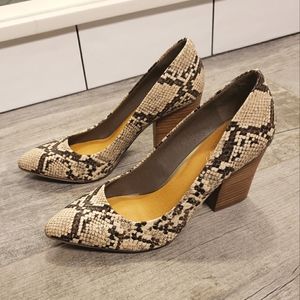 Crown Vintage Snake Print Heels